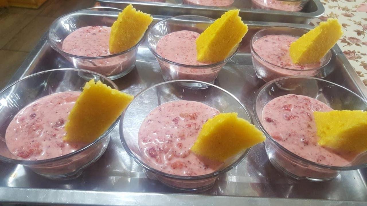 Pensiunea Agroturistica Casa Colinita Vatra Moldoviței Kültér fotó